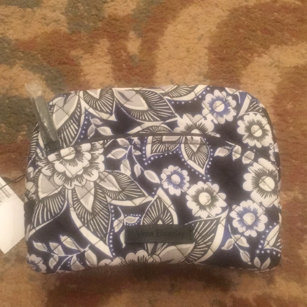 Vera Bradley make up bag